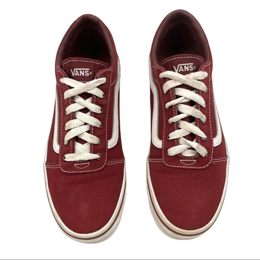 VANS Old Skool Ward Low Top Sneakers in burgundy